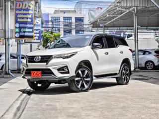 TOYOTA FORTUNER 2.8 TRD Sportivo ll Zigma4  โฉมปี (15-23)